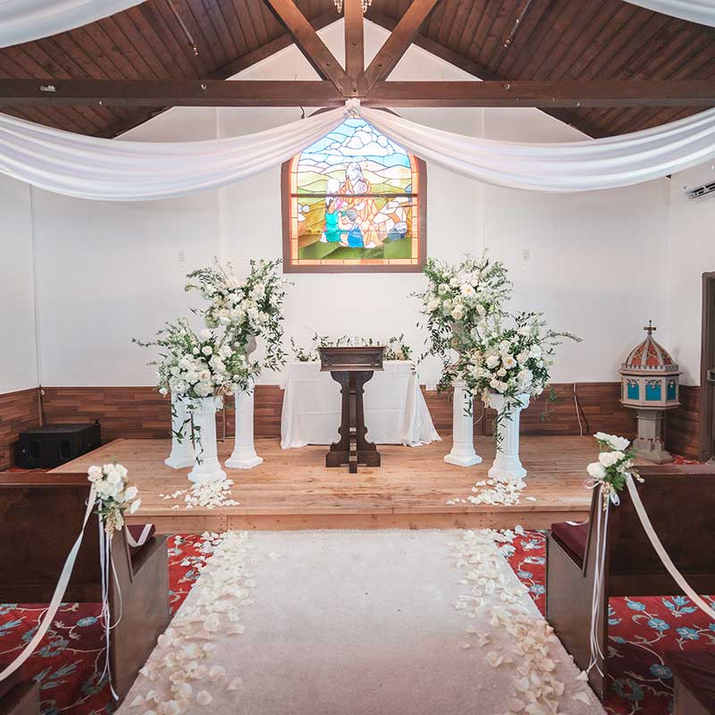 Ava-Brandon-chapel-6-800x800